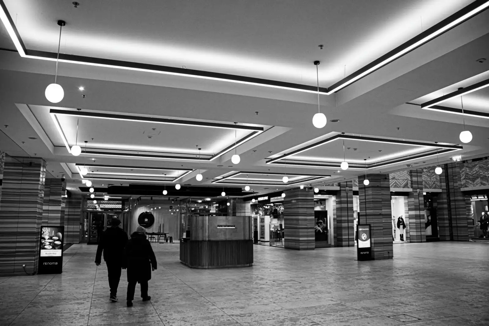 螺蛳粉连锁门店标准化出餐体系的构建要点与实施路径