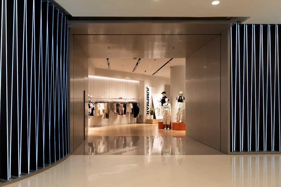 螺蛳粉连锁门店托管服务模式解析与运营风险控制要点
