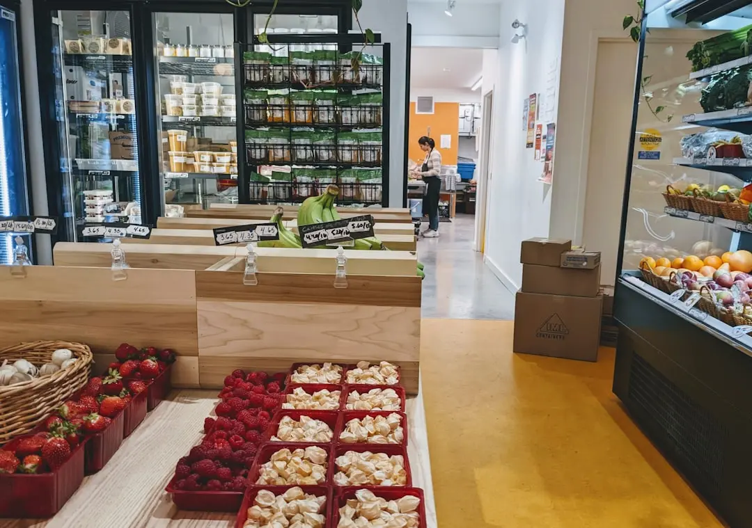 餐饮管理与品牌策划深度融合，螺状元助力连锁门店降低创业风险的实践路径